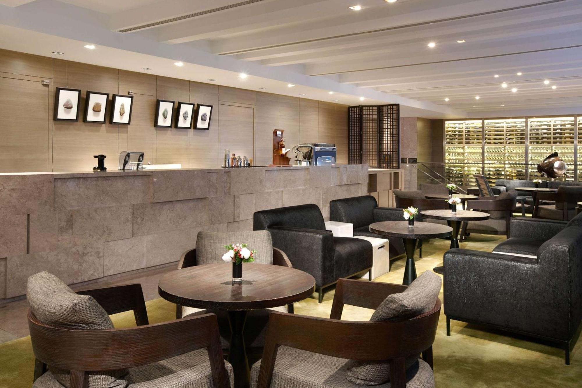 Отель Humble House Taipei, Curio Collection By Hilton Экстерьер фото